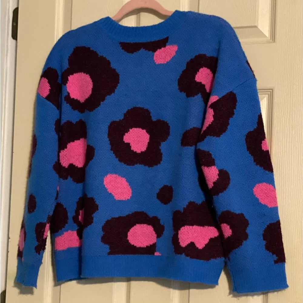 Lilly Pulitzer Blue Crewneck Sweater with Pink and Black Floral Print - Picture 3 of 6